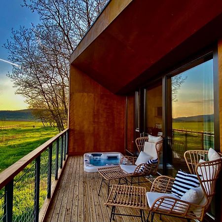 Treehouses Kapolcs Zalapetend Exterior photo